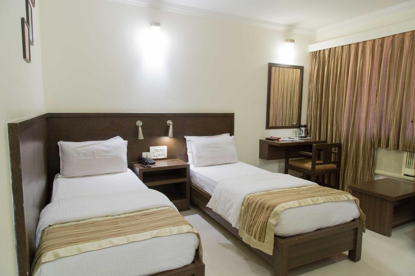Hotel Aroma Executive Panaji -Stay In The Heart Of The City Ngoại thất bức ảnh